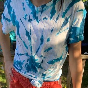 Dark and Light Blue Soft T-shirt!